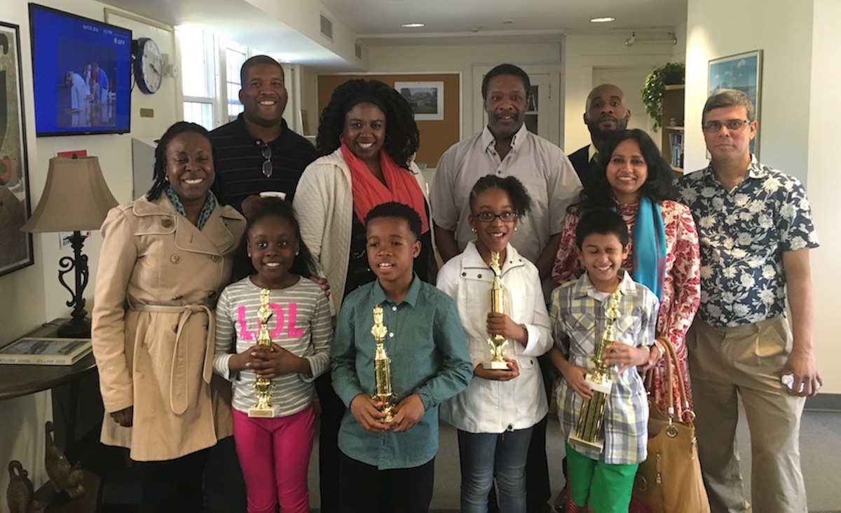 youth-chess-tournament-winners with family