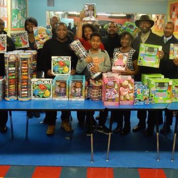 christmas-toy-giveaway-2016_01.jpg