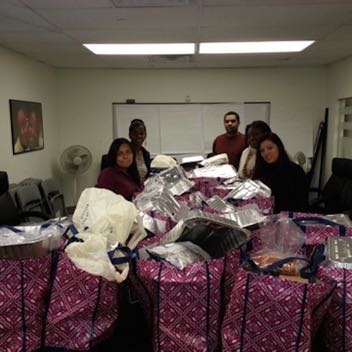 thanksgiving-meal-baskets-jamaica_2015_01.jpg